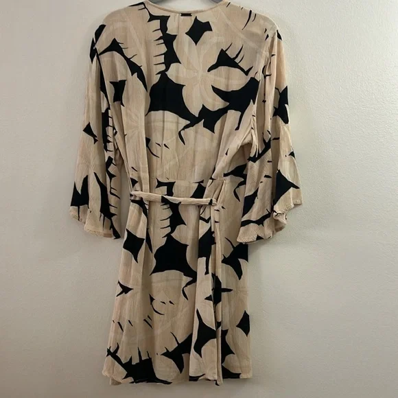 Billabong wrap dress Size L - Picture 6 of 7